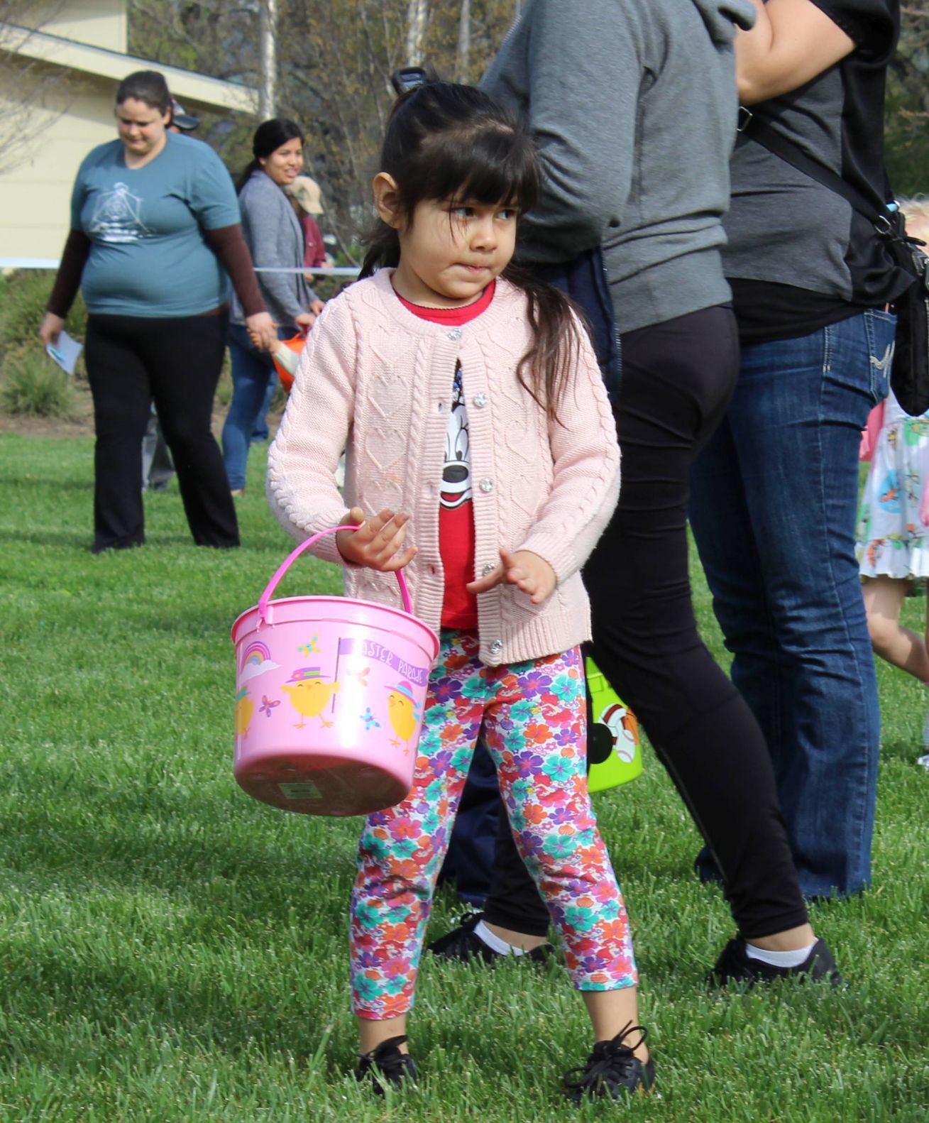 Looking for Easter Eggs at Logvy Park in Calistoga